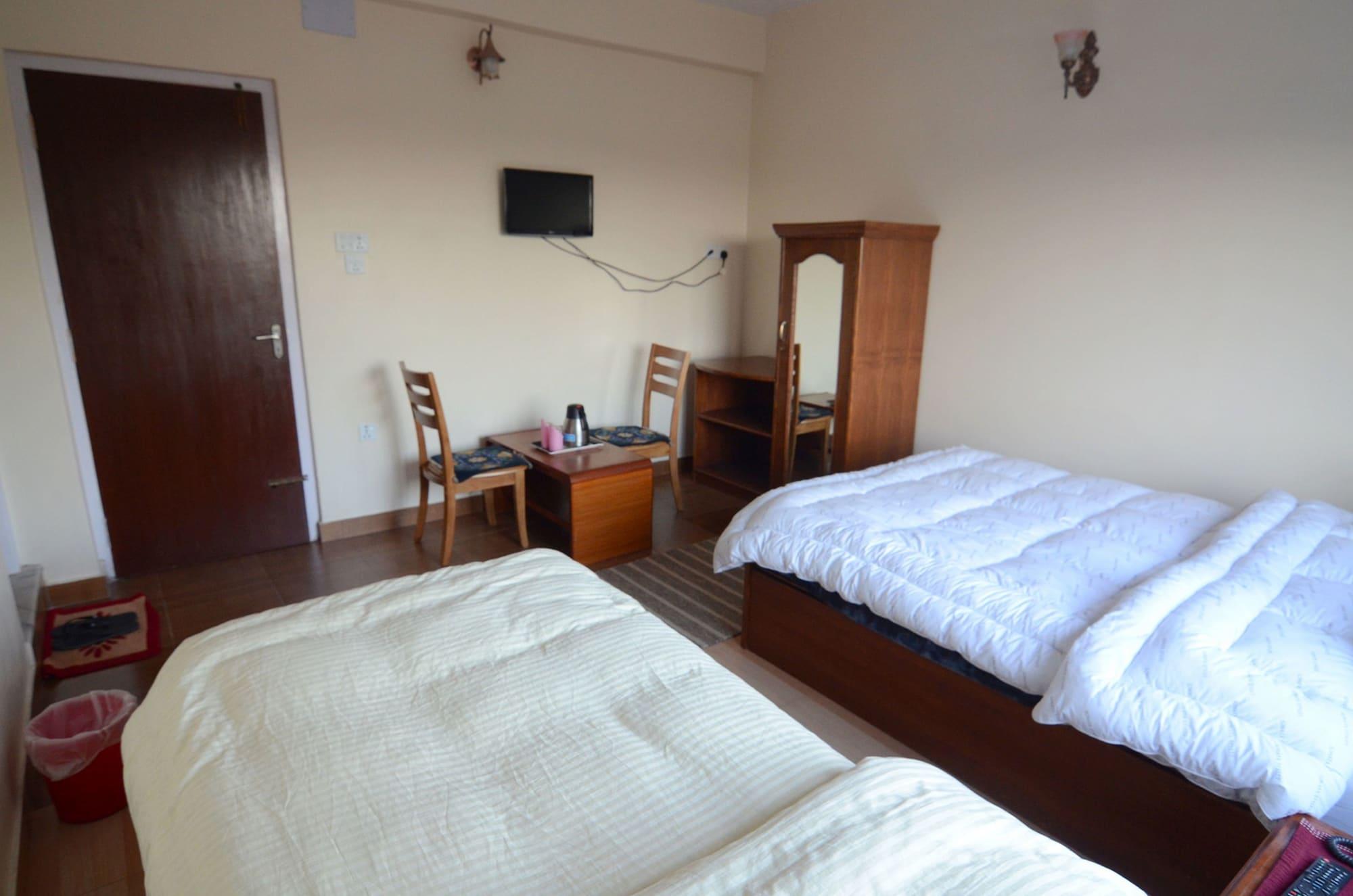 פוקהרה Hotel Asia מראה חיצוני תמונה