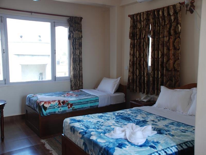 פוקהרה Hotel Asia מראה חיצוני תמונה